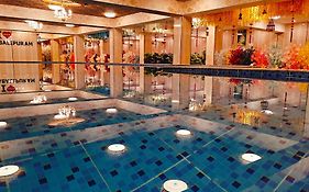 Spago Inn-Only For Families & Couples Not For Bachelors